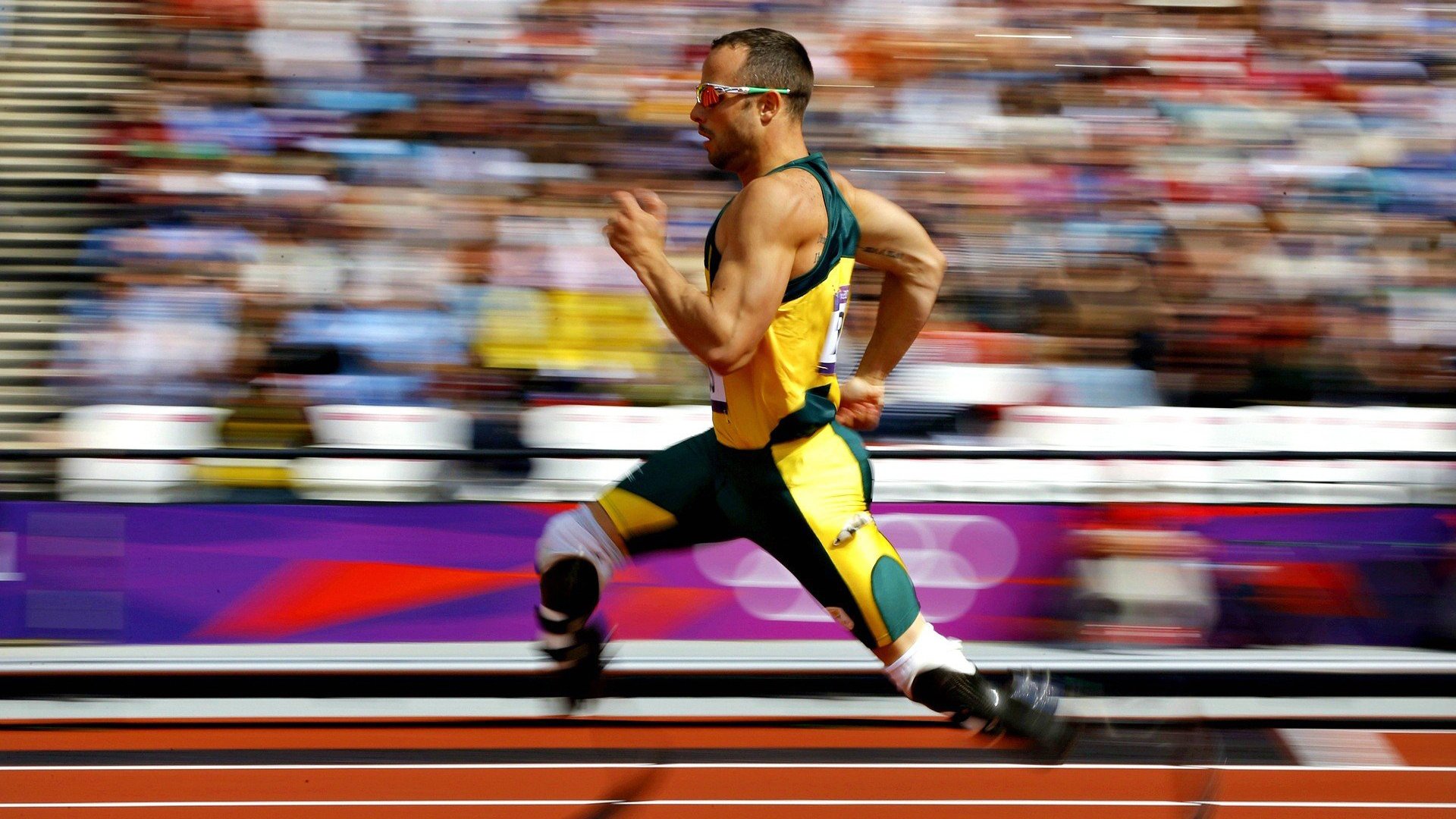 攻守全能!卢卡库防守端锁死对手,一场中锋后卫化的另类狂胜