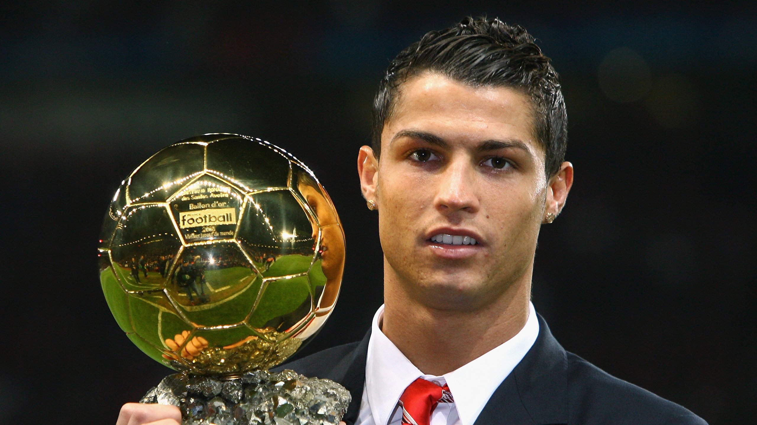 开云体育中国-斯诺斯表现堪称教科书，加纳提前终结悬念，法国高卢雄鸡为何黯然低头？