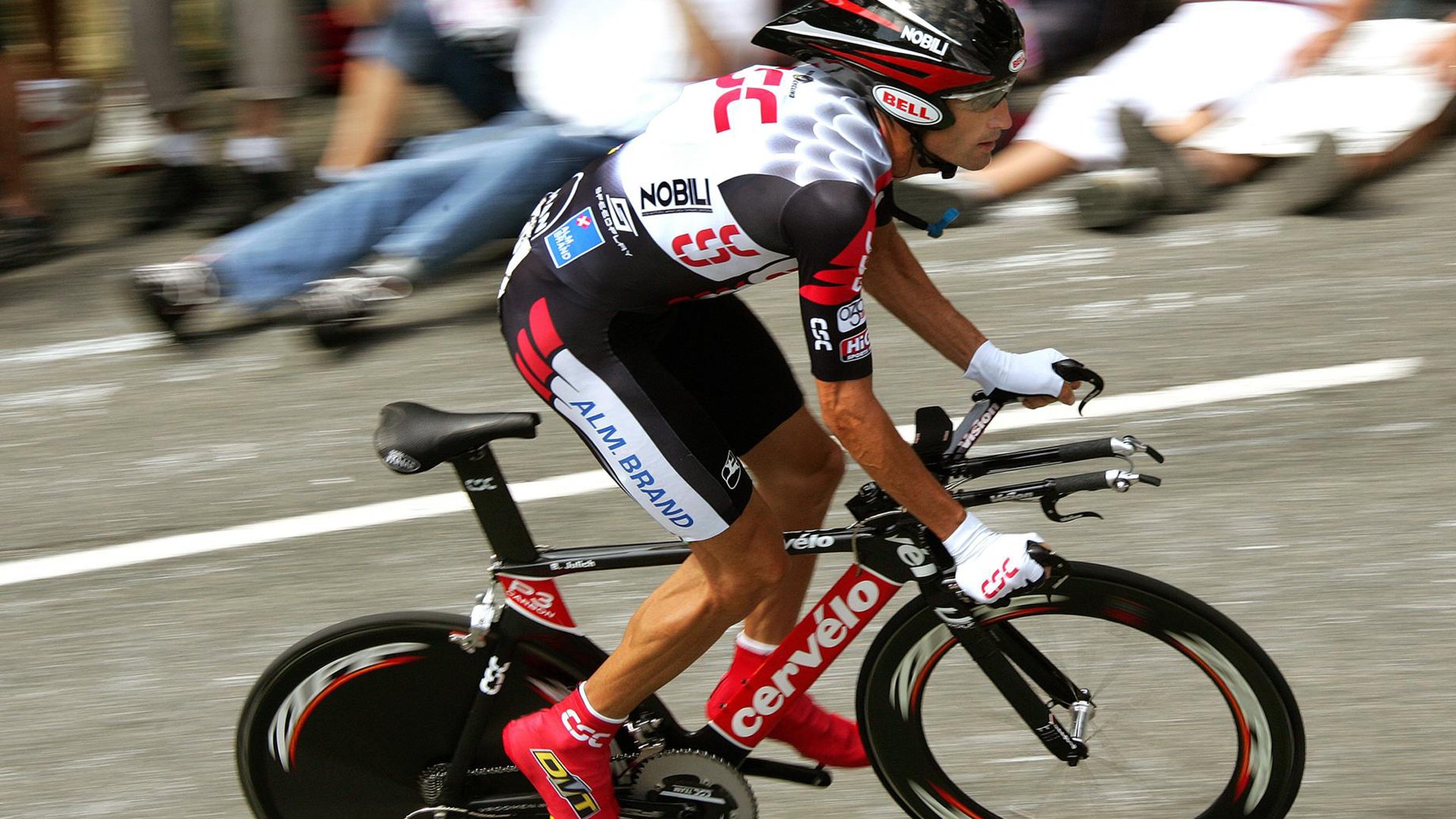 绝境重生!掘金三节大逆转,约基奇制胜球击碎76人晋级梦